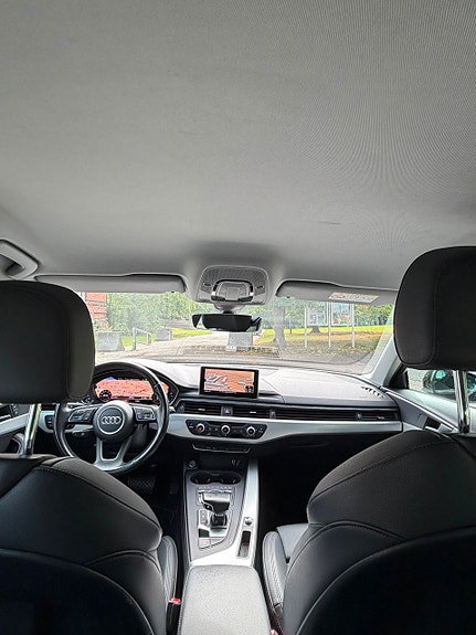 Audi A4 13 of 16