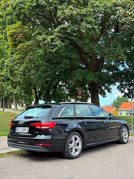 Audi A4 8 of 16