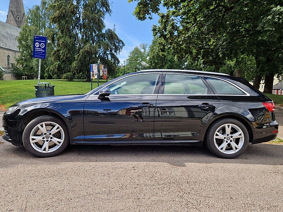 Audi A4 7 of 16