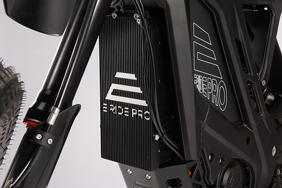 Andre ERIDE PRO SR L3e | 25 kW Peak | 72V 50Ah batteri | Lett MC | Visning i Skien 4 of 11