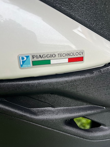 Piaggio Fly 125 4 of 11