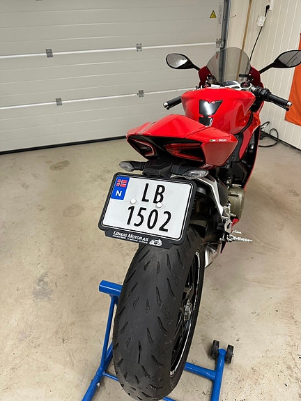 Ducati 1199 Panigale 6 of 13