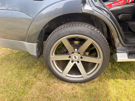 Mitsubishi Pajero 16 of 30