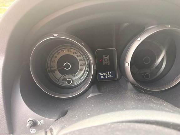 Mitsubishi Pajero 23 of 30