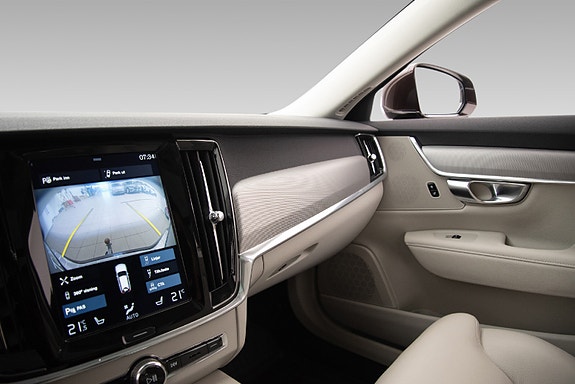 Volvo V90 21 of 29