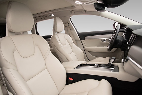 Volvo V90 16 of 29
