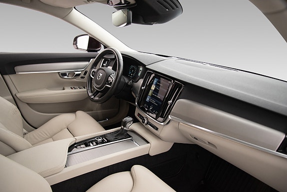 Volvo V90 15 of 29