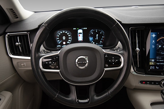 Volvo V90 17 of 29