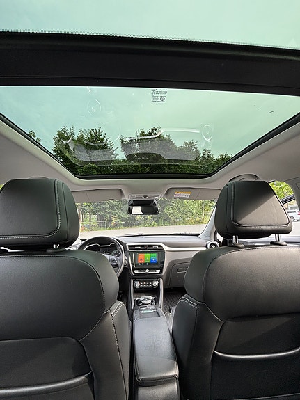 MG ZS EV 10 of 12