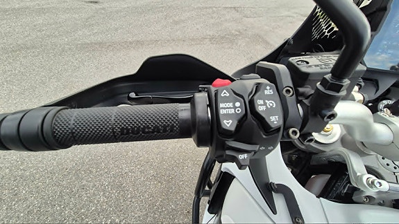Ducati DesertX 12 of 19