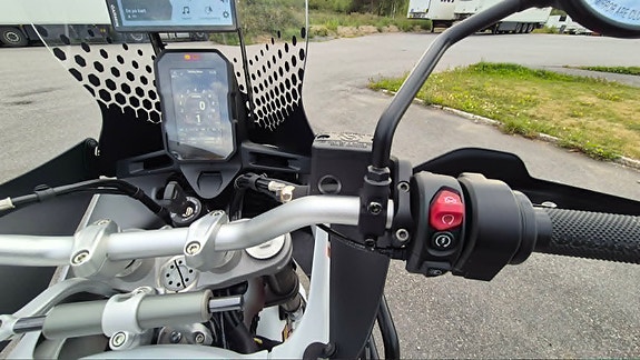 Ducati DesertX 13 of 19