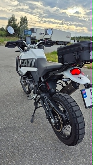 Ducati DesertX 15 of 19