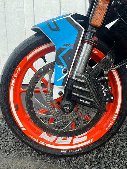 KTM 390 Duke 9 of 14