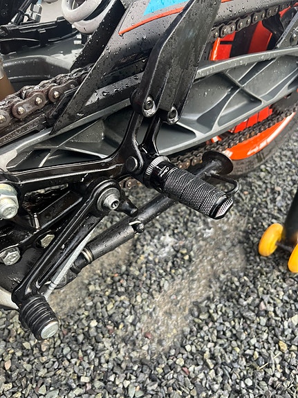 KTM 390 Duke 8 of 14