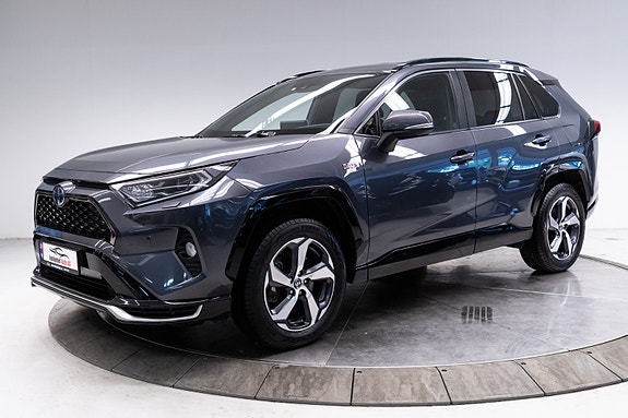 Toyota RAV4 Plug-in Hybrid 21 of 30
