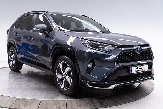 Toyota RAV4 Plug-in Hybrid 18 of 30
