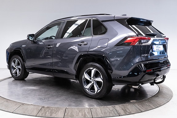 Toyota RAV4 Plug-in Hybrid 24 of 30