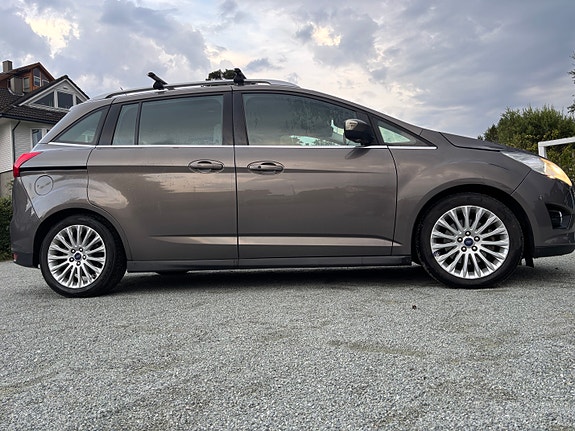 Ford Grand C-MAX 3 of 12