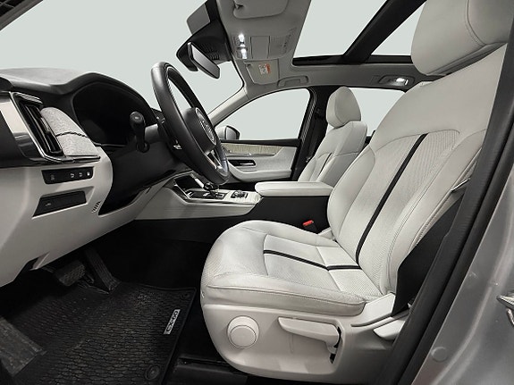 Mazda CX-60 12 of 27