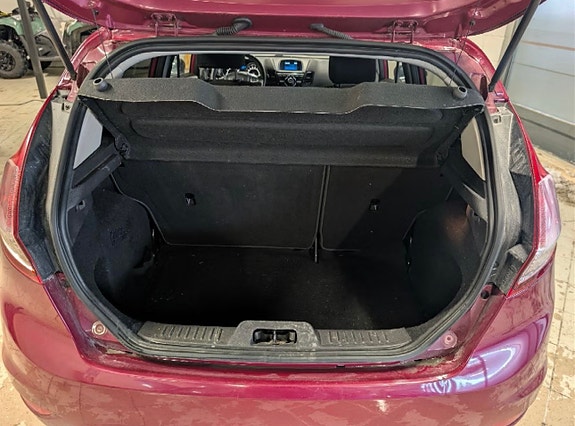Ford Fiesta 7 of 14