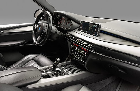 BMW X5 9 of 21