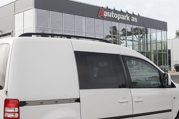 Volkswagen Caddy 8 of 23