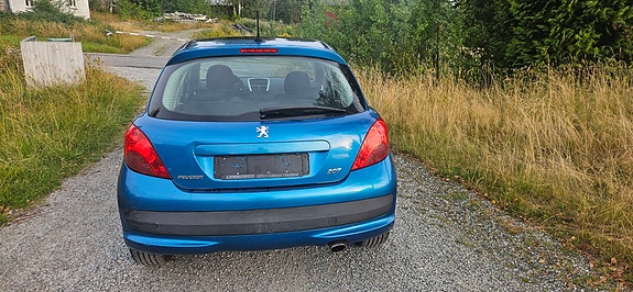 Peugeot 207 7 of 19