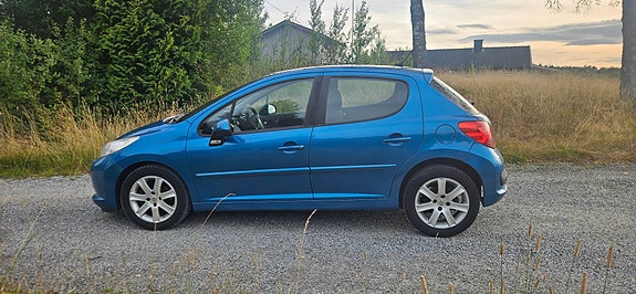 Peugeot 207 4 of 19