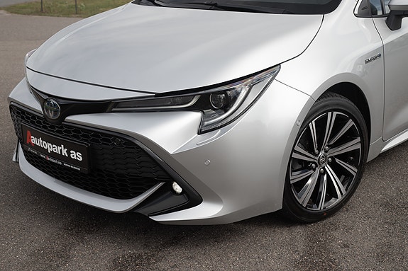 Toyota Corolla 12 of 30