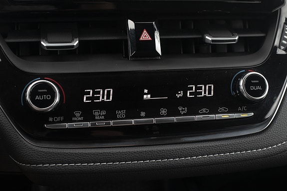 Toyota Corolla 25 of 30