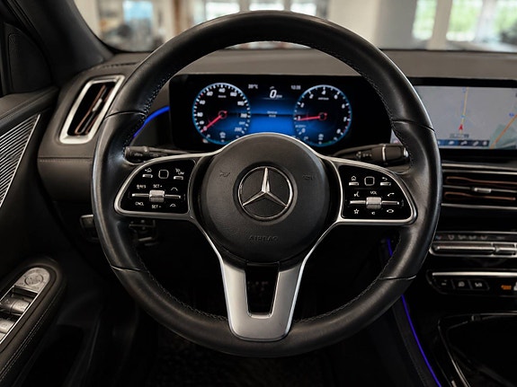 Mercedes-Benz EQC400 6 of 30