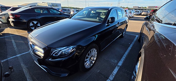 Mercedes-Benz E220 d 6 of 17