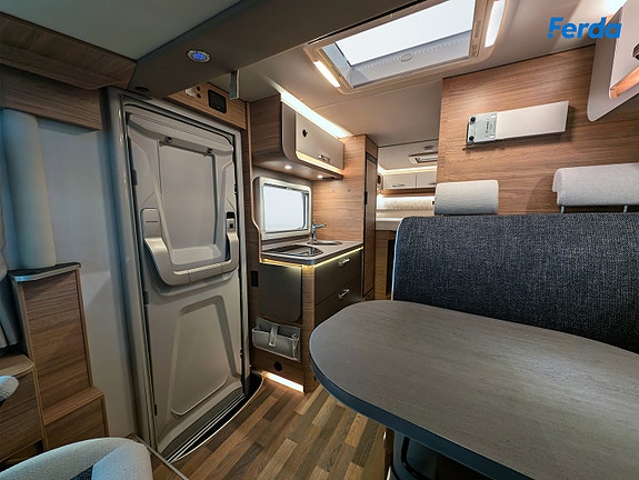 Weinsberg CaraCore 650 MEG | Helintegrert bobil på B-sertifikat! | Automat | Under 7m | Solcelle | Isofix 6 of 30