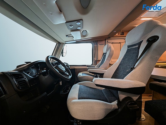 Weinsberg CaraCore 650 MEG | Helintegrert bobil på B-sertifikat! | Automat | Under 7m | Solcelle | Isofix 21 of 30