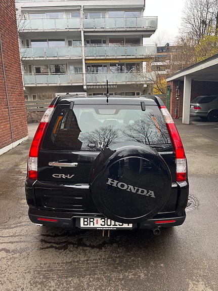 Honda CR-V 5 of 11