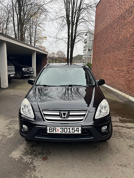 Honda CR-V 2 of 11