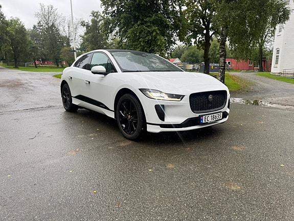 Jaguar I-PACE 2 of 30