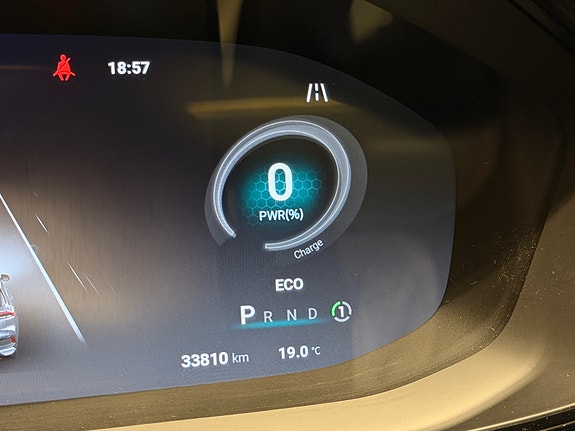 Maxus Euniq 6 22 of 30