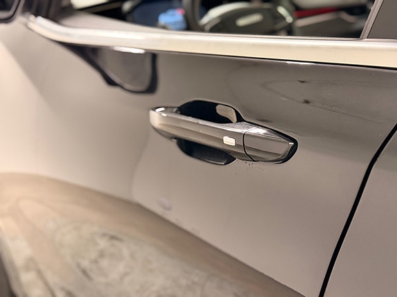 Maxus Euniq 6 10 of 30