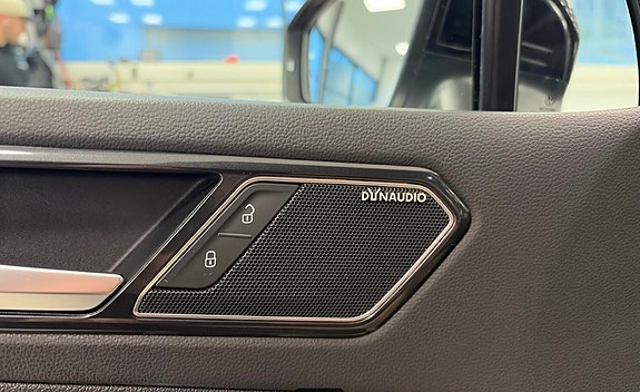 Volkswagen Tiguan 15 of 17