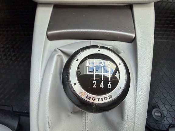 Volkswagen Passat 24 of 25