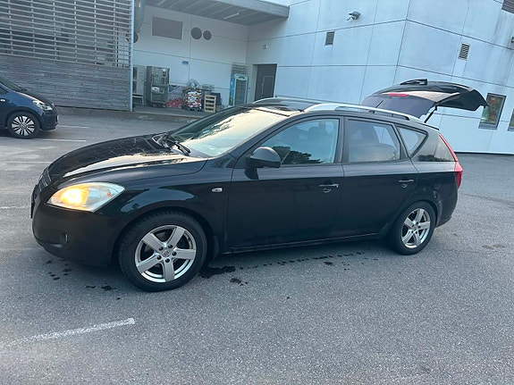 Kia Ceed 9 of 17