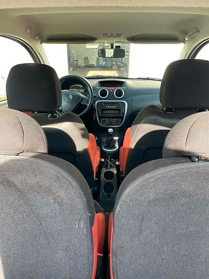 Citroen C2 8 of 14