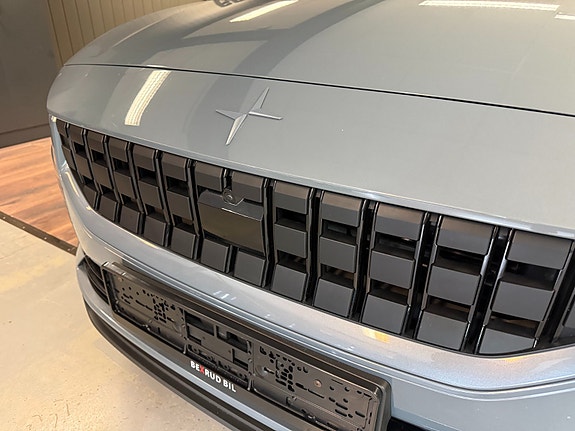 Polestar 2 5 of 30