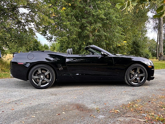 Chevrolet Camaro 16 of 29