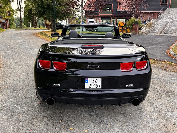 Chevrolet Camaro 14 of 29