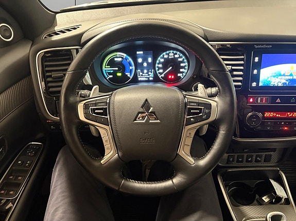Mitsubishi Outlander 13 of 28