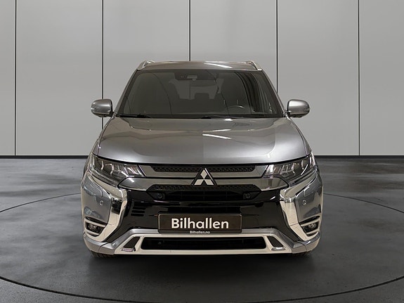 Mitsubishi Outlander 8 of 28