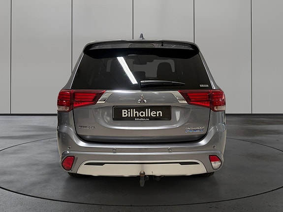 Mitsubishi Outlander 4 of 28