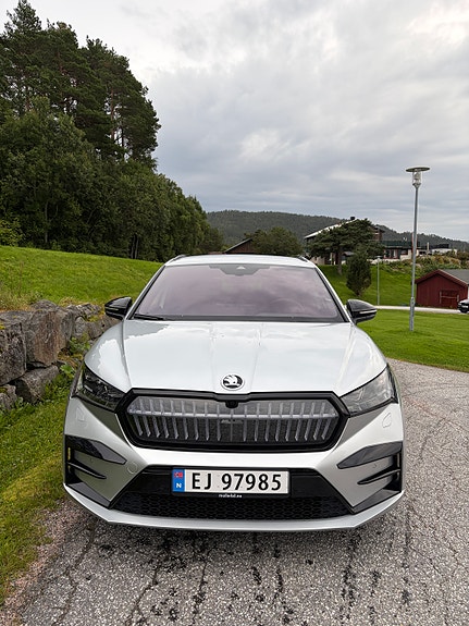 Skoda Enyaq RS 2 of 14